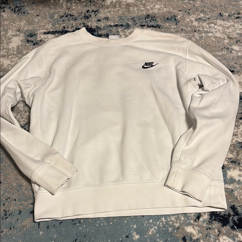 Nike Cream Crewneck Sweatshirt